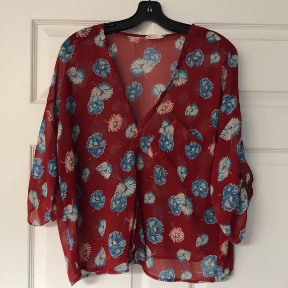 Pins and needles floral crop button down - Picture 1 of 8
